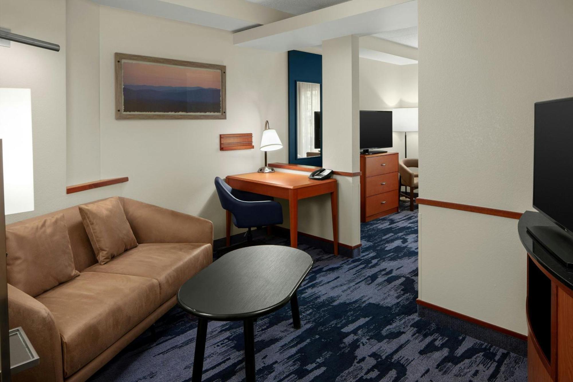 Fairfield Inn & Suites By Marriott Карлайл Екстериор снимка