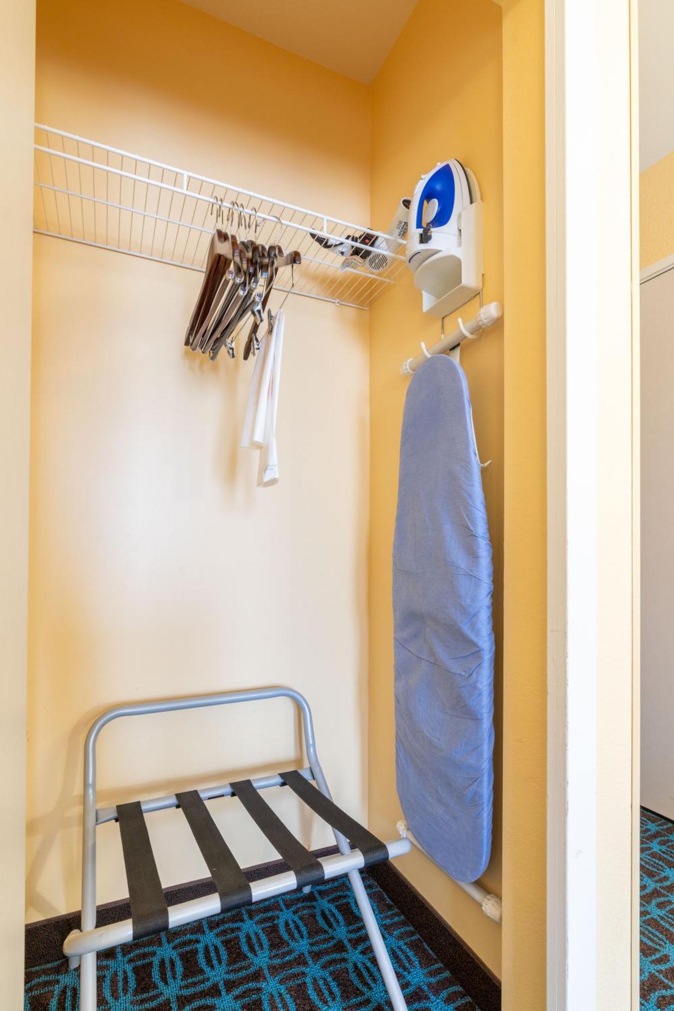 Fairfield Inn & Suites By Marriott Карлайл Екстериор снимка
