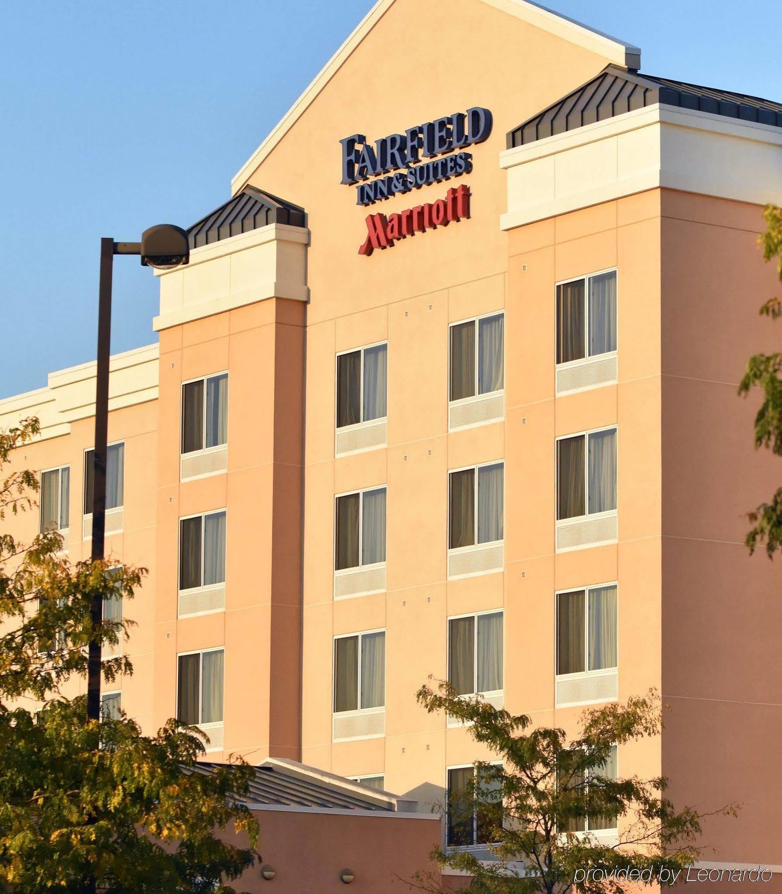 Fairfield Inn & Suites By Marriott Карлайл Екстериор снимка