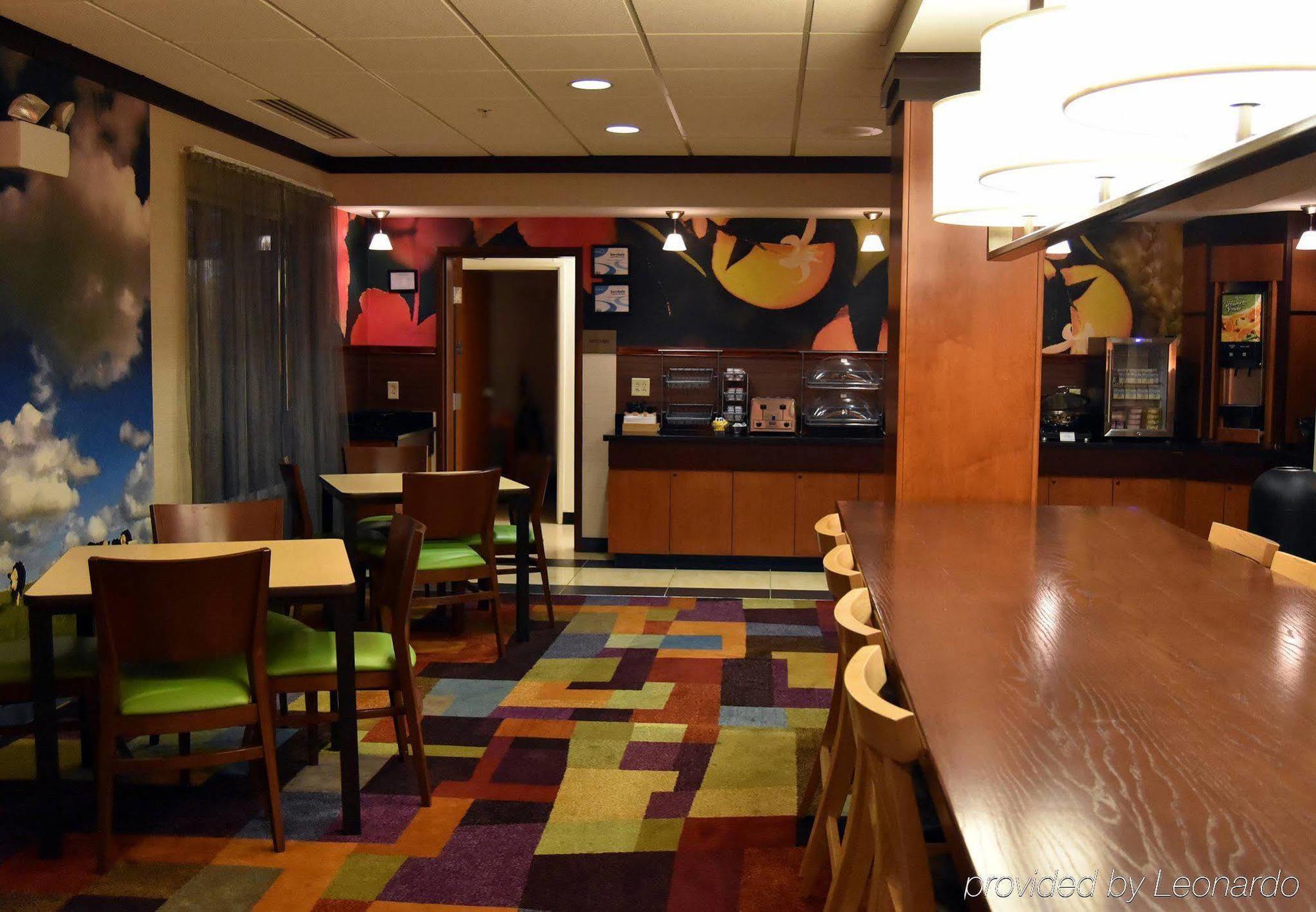 Fairfield Inn & Suites By Marriott Карлайл Екстериор снимка