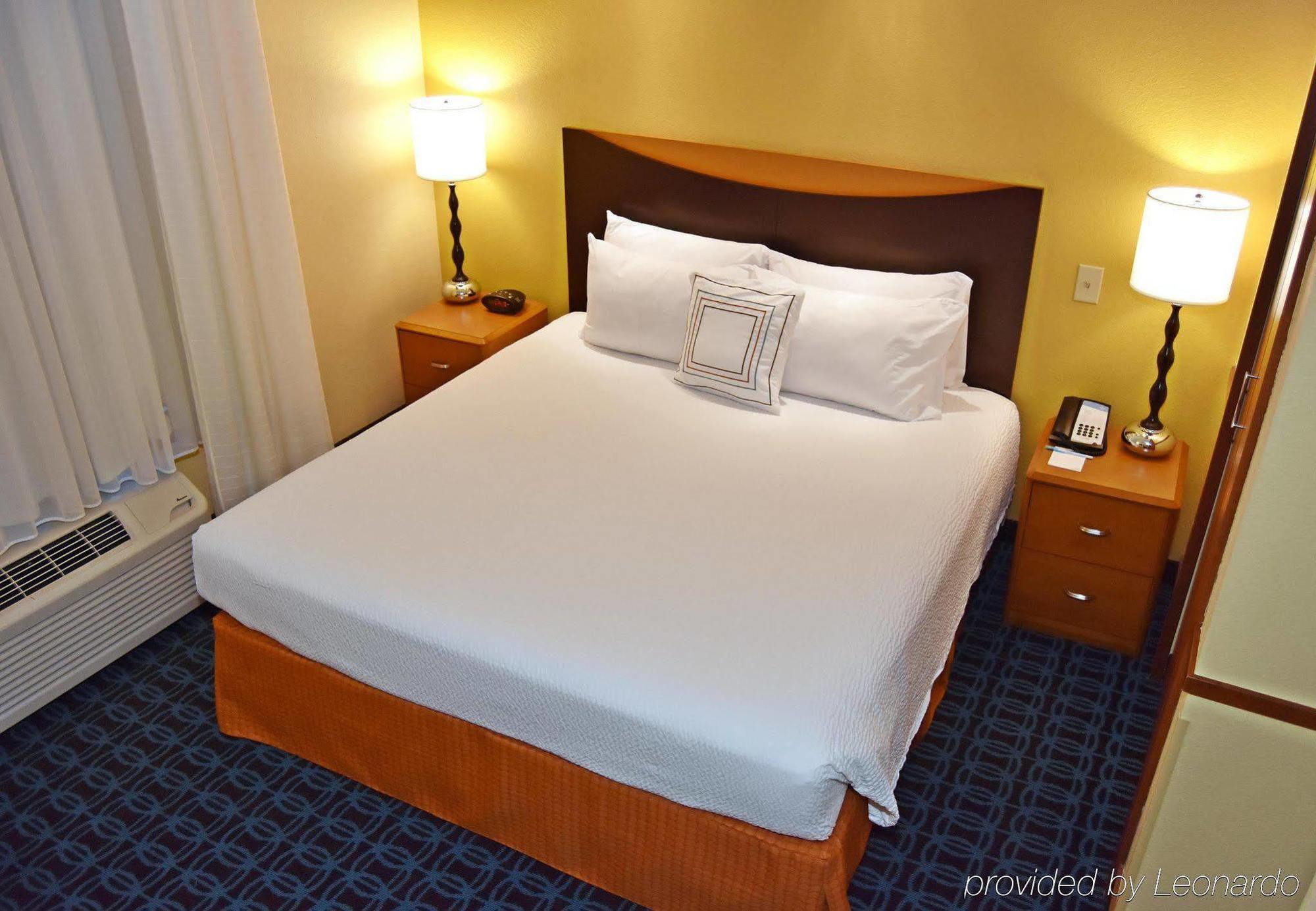 Fairfield Inn & Suites By Marriott Карлайл Екстериор снимка