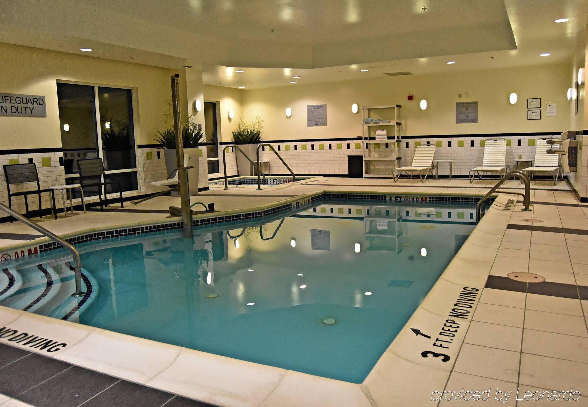 Fairfield Inn & Suites By Marriott Карлайл Екстериор снимка